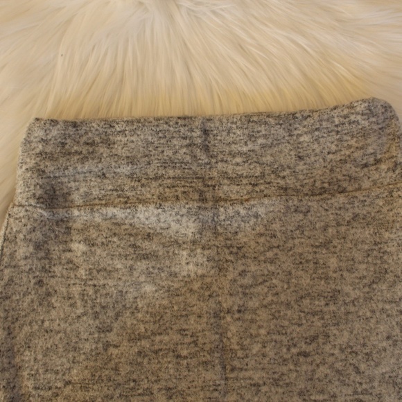 Nude, pencil skirt and long sleeve Asymmetrical neckline crop top set - Picture 5 of 10